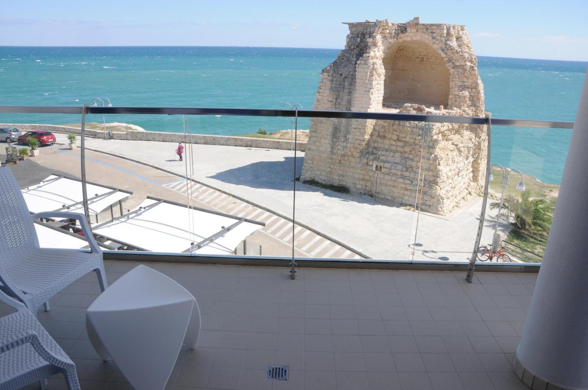Hotel Belvedere Torre dell'Orso Exterior photo